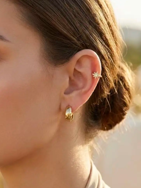 Stars Earcuff